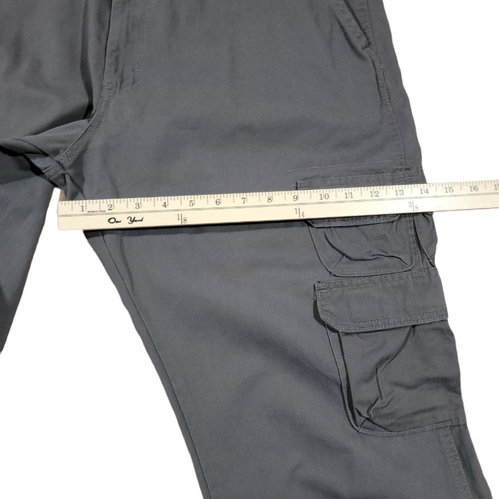 Wrangler Authentics Men's Premium Relaxed Fit Straight Leg Cargo Pant Sz 36X34 - Picture 11 of 11